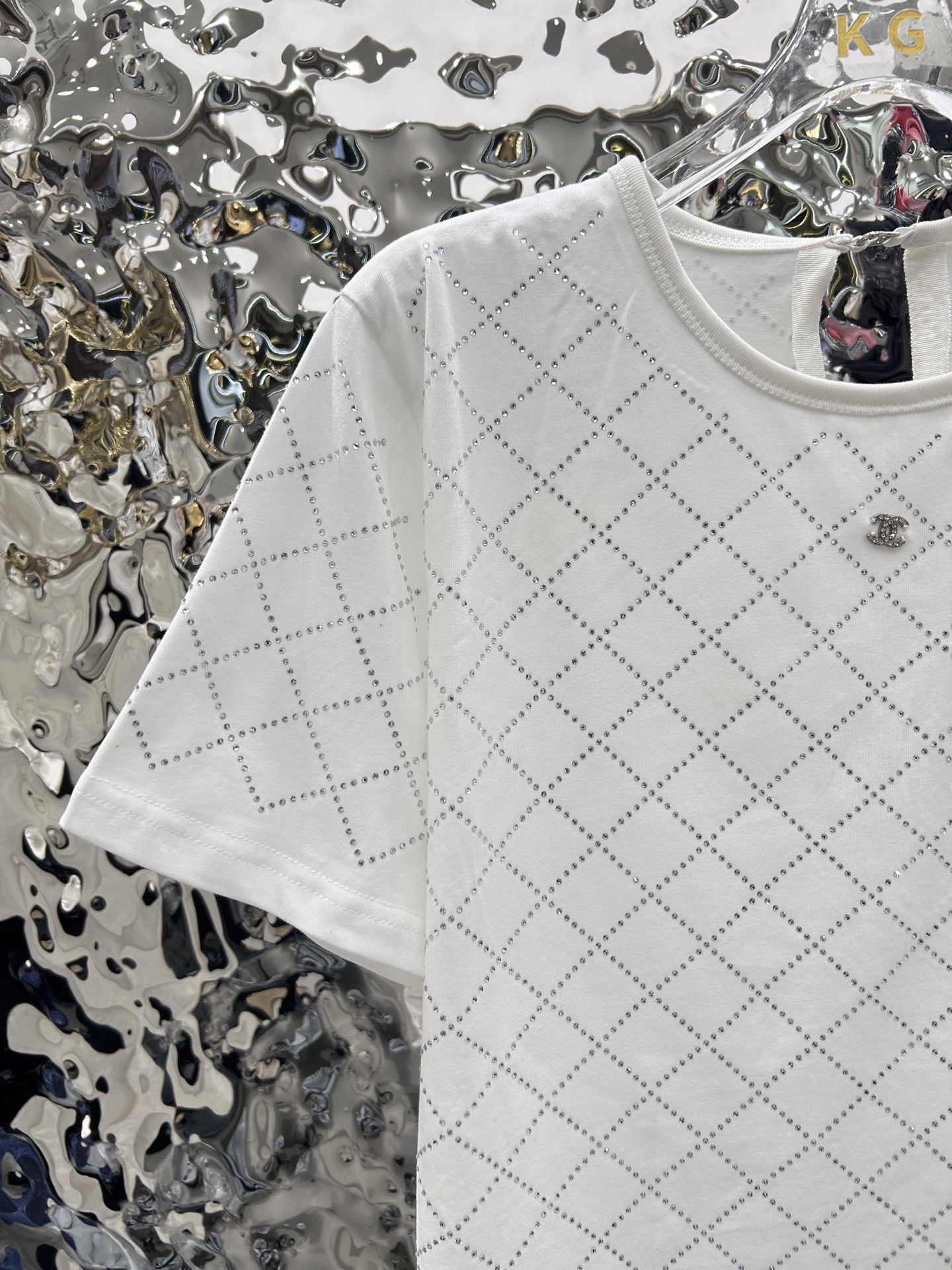 C style Rhinestone design T-shirt