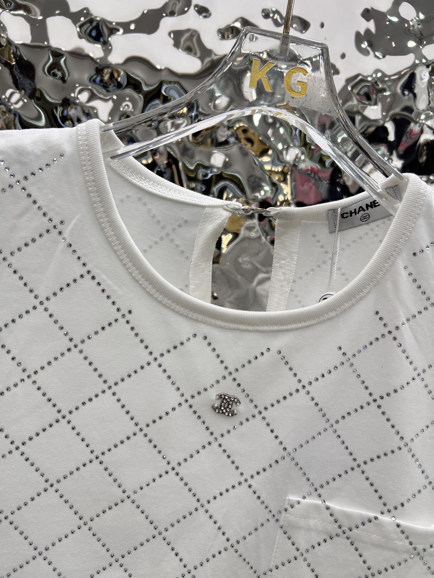C style Rhinestone design T-shirt