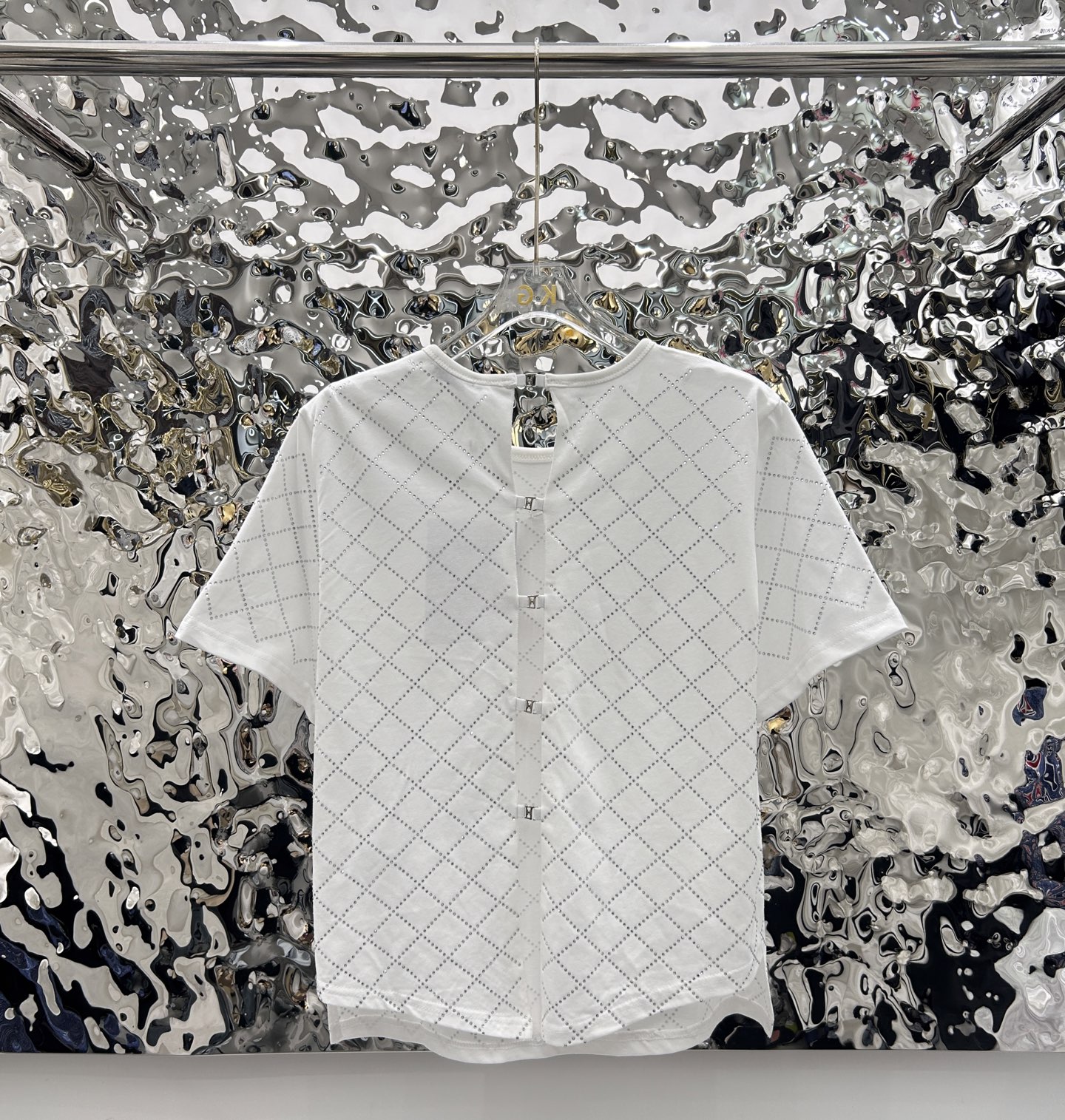 C style Rhinestone design T-shirt