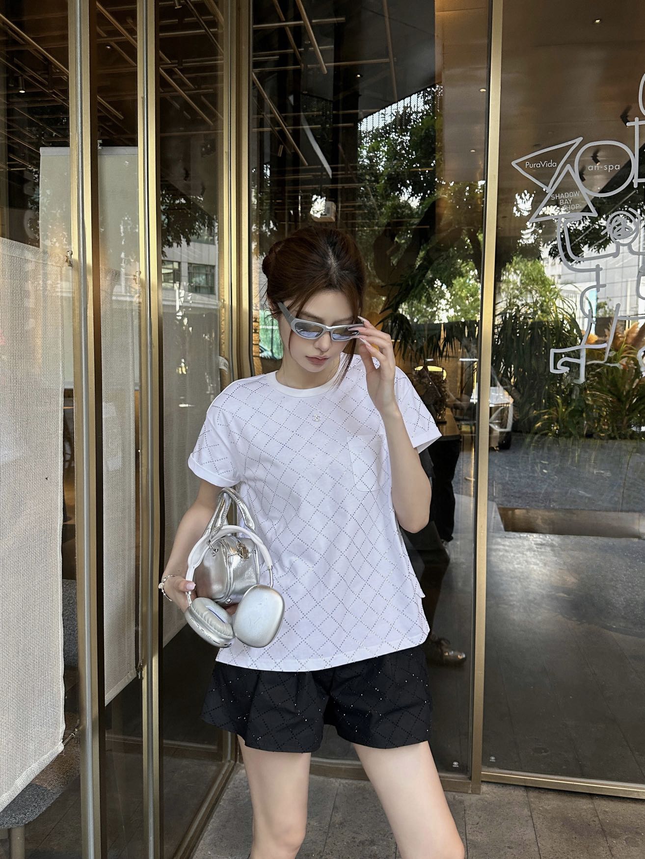 C style Rhinestone design T-shirt