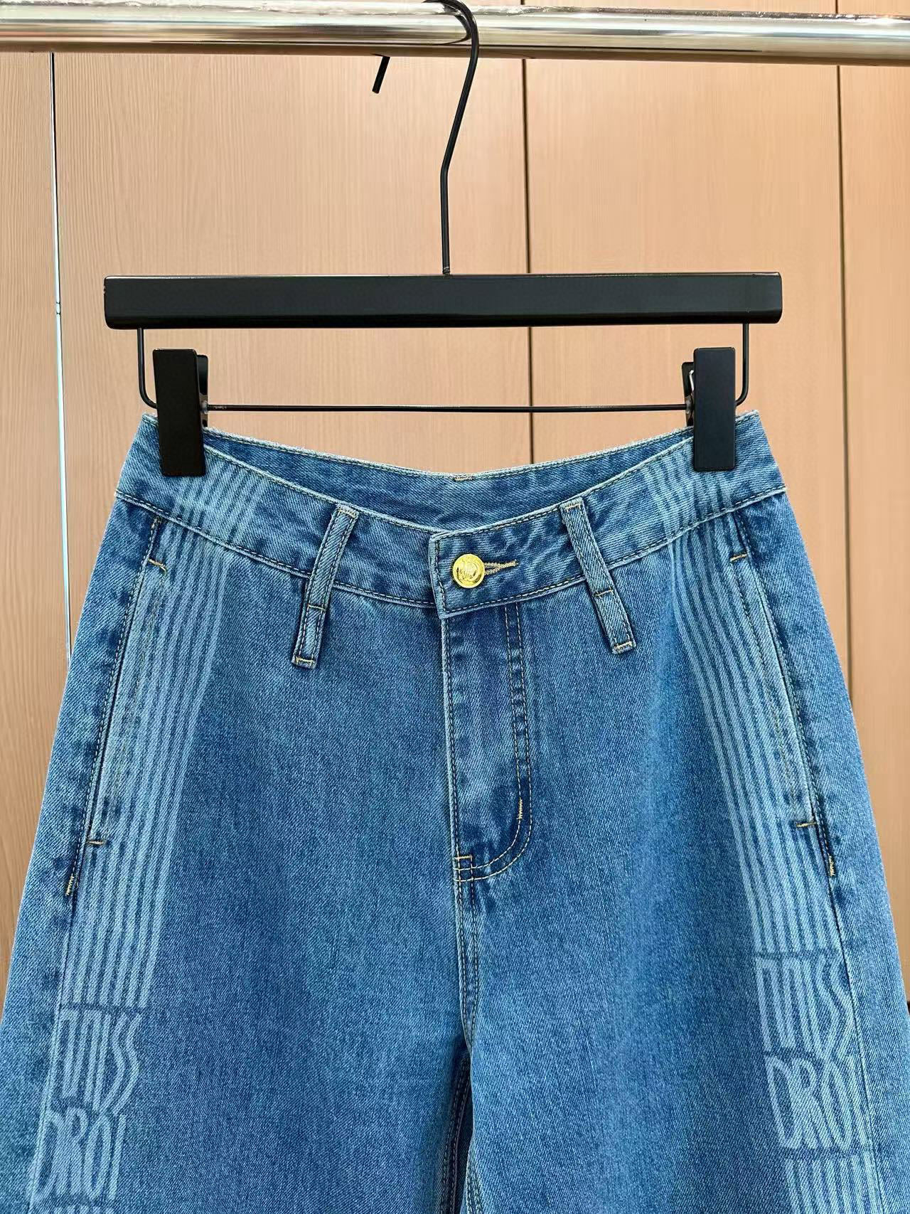 D style Washed jeans