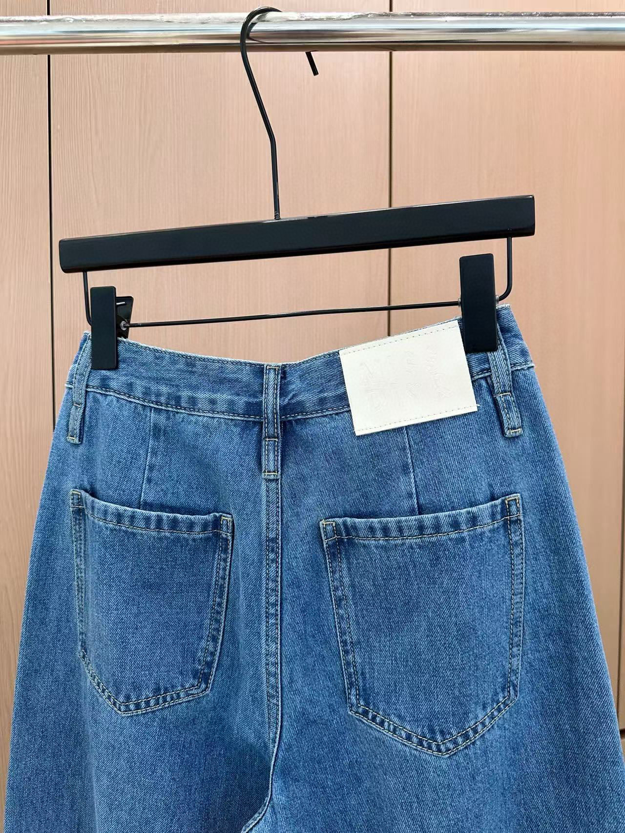 D style Washed jeans