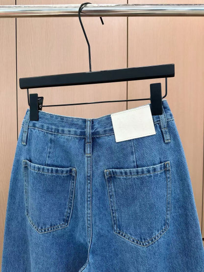 D style Washed jeans