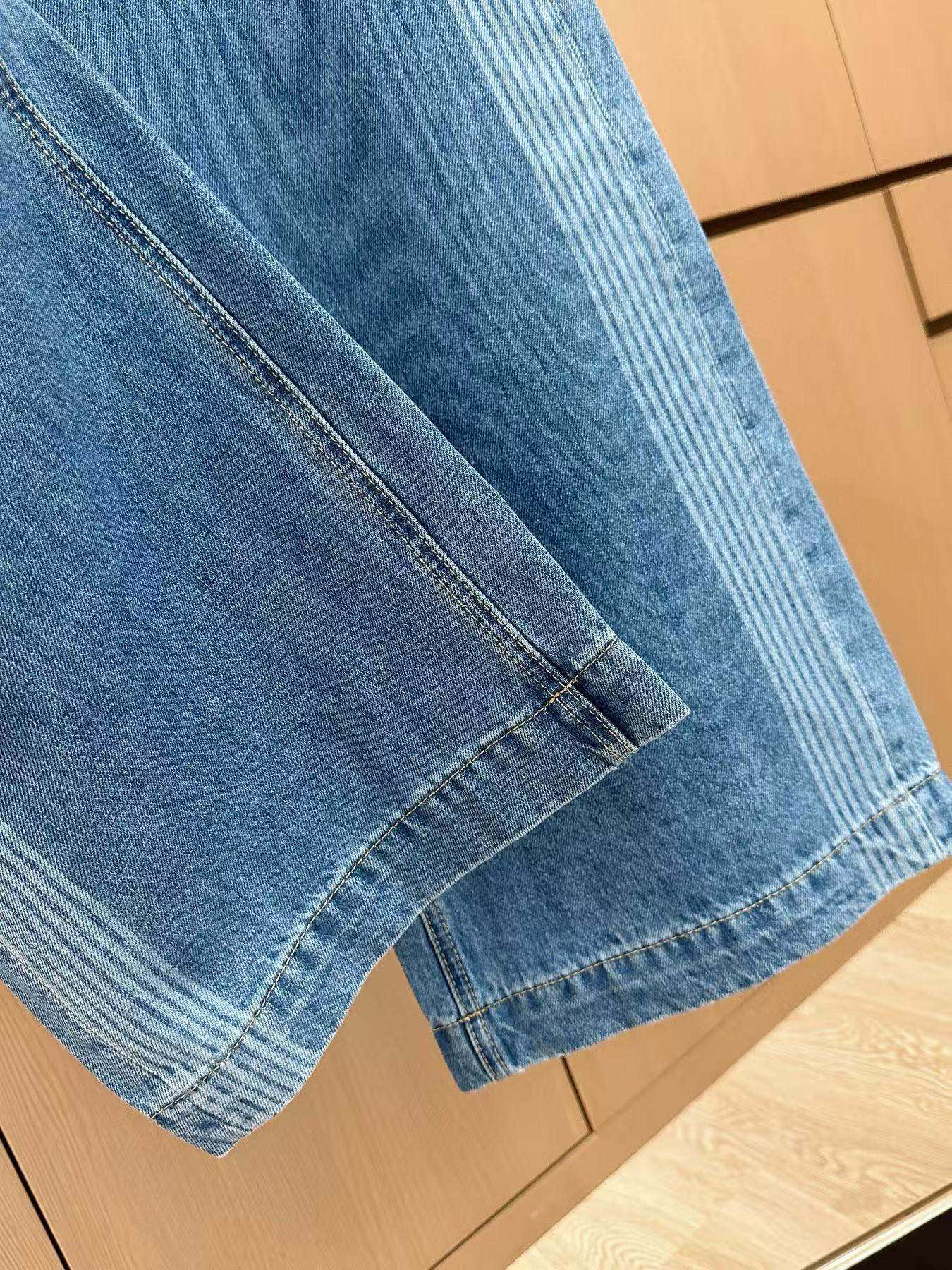 D style Washed jeans