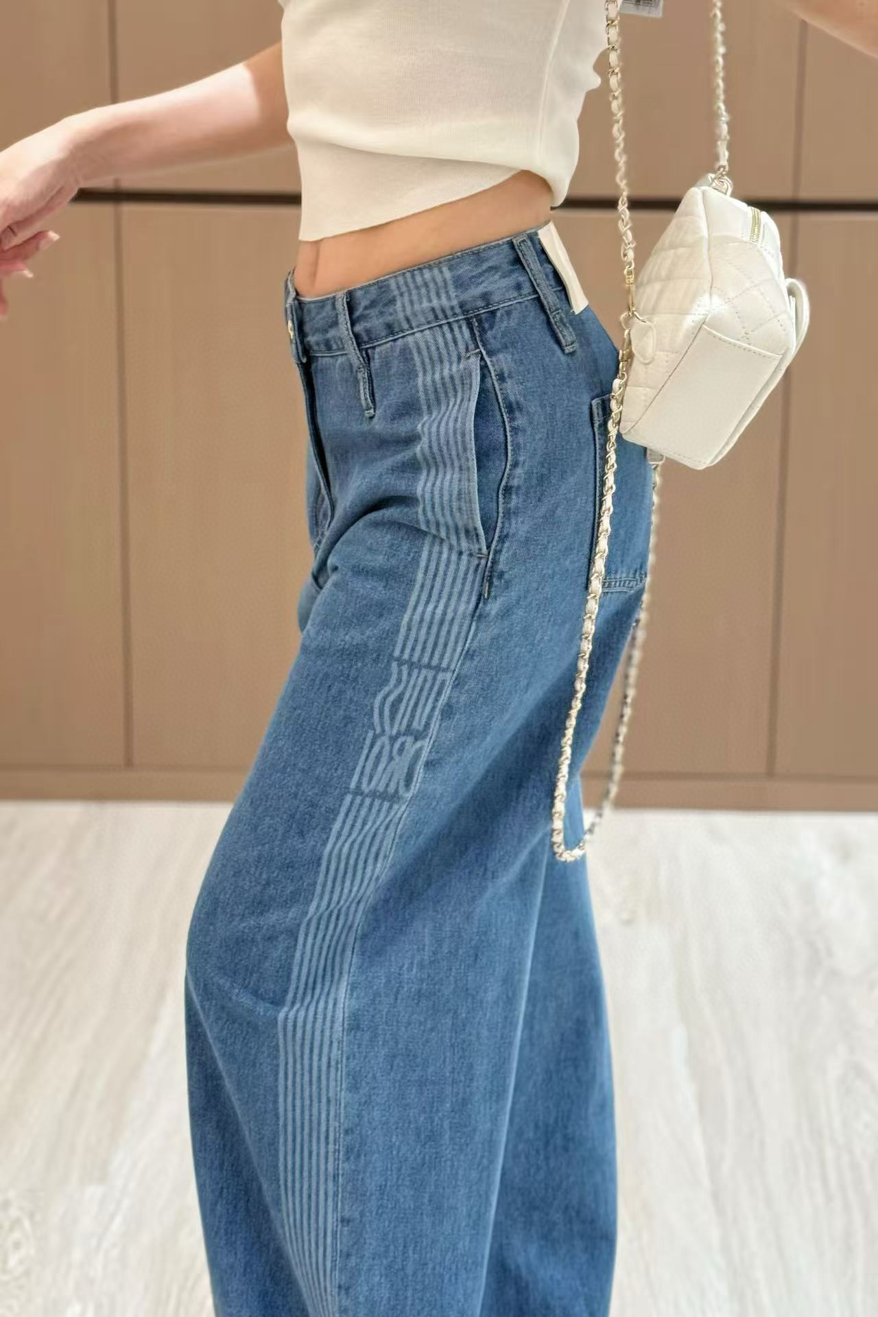 D style Washed jeans