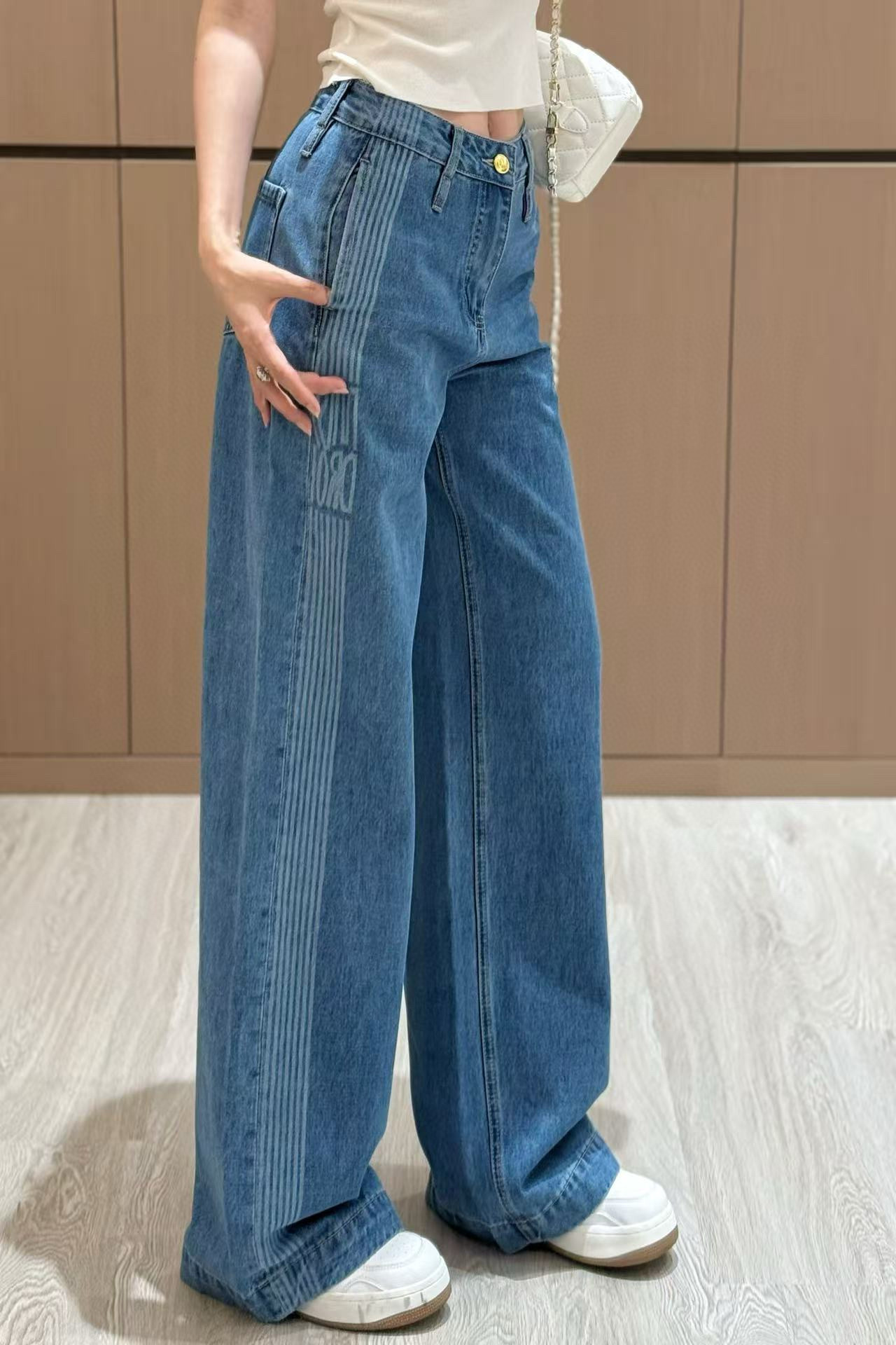 D style Washed jeans