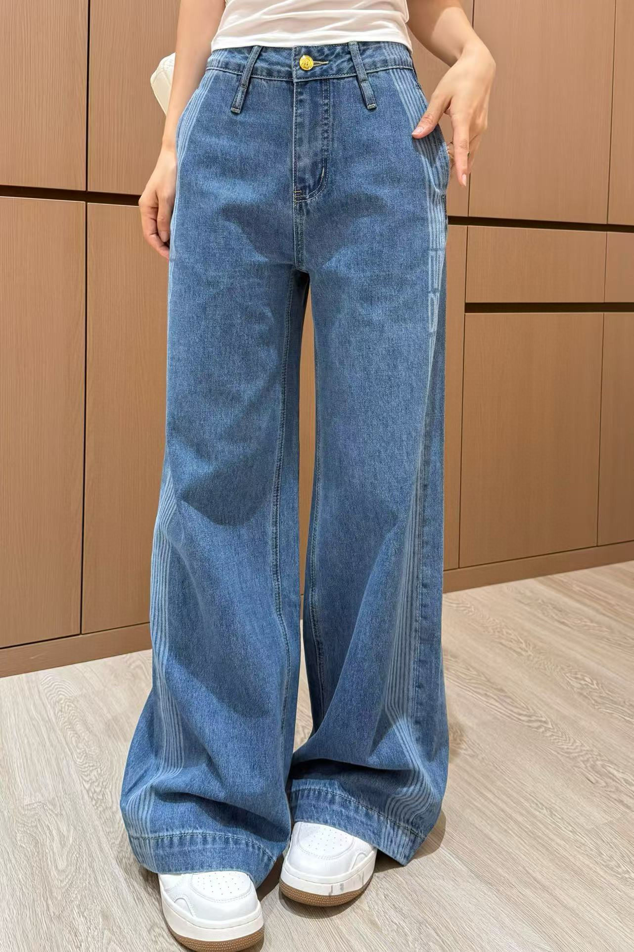 D style Washed jeans