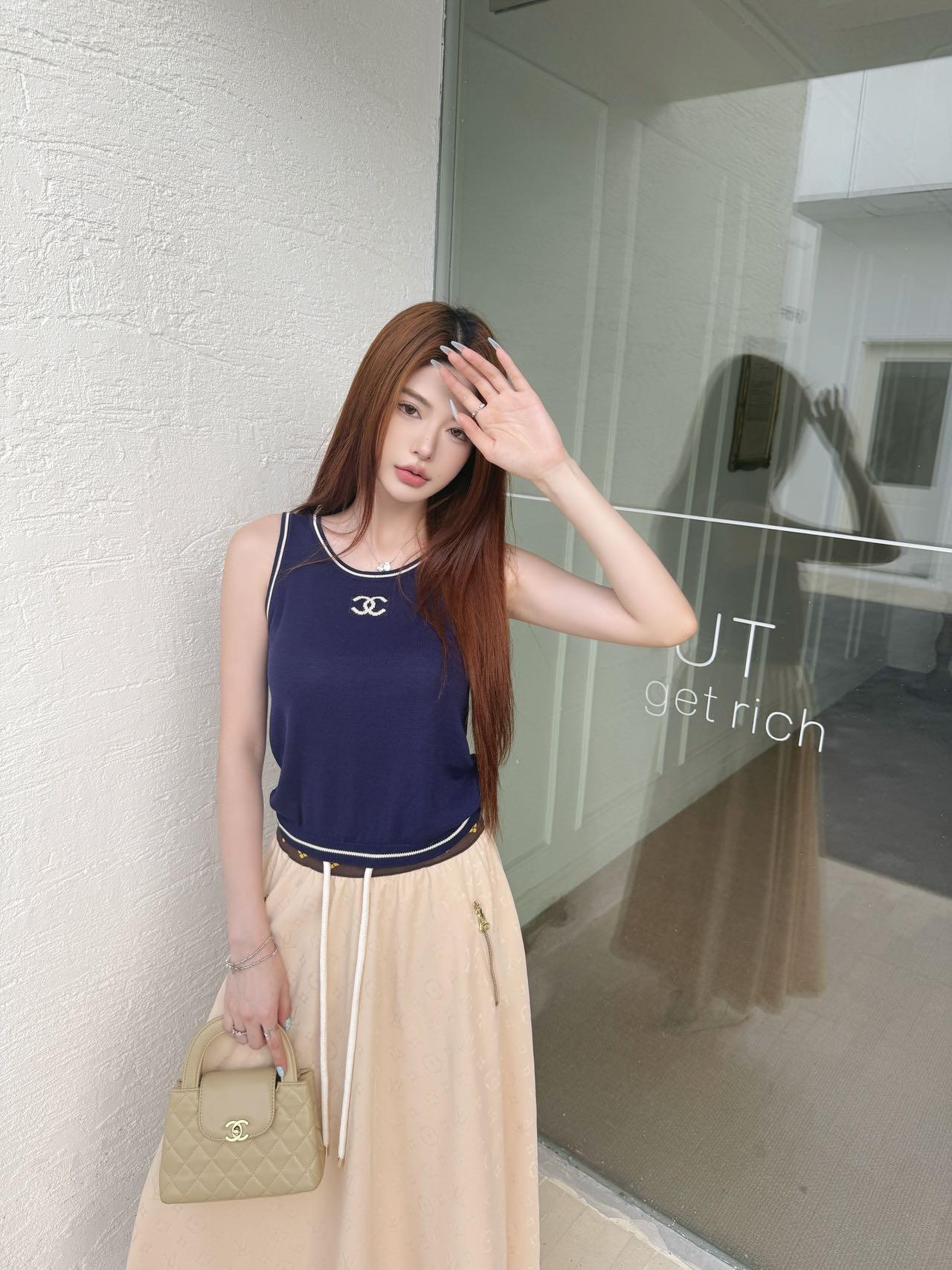 L style Solid color skirt