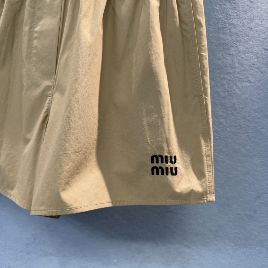 M style Short-sleeved shirt and shorts set