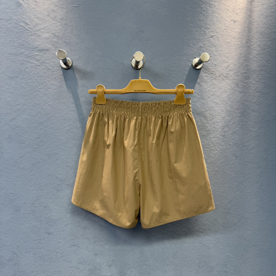 M style Short-sleeved shirt and shorts set