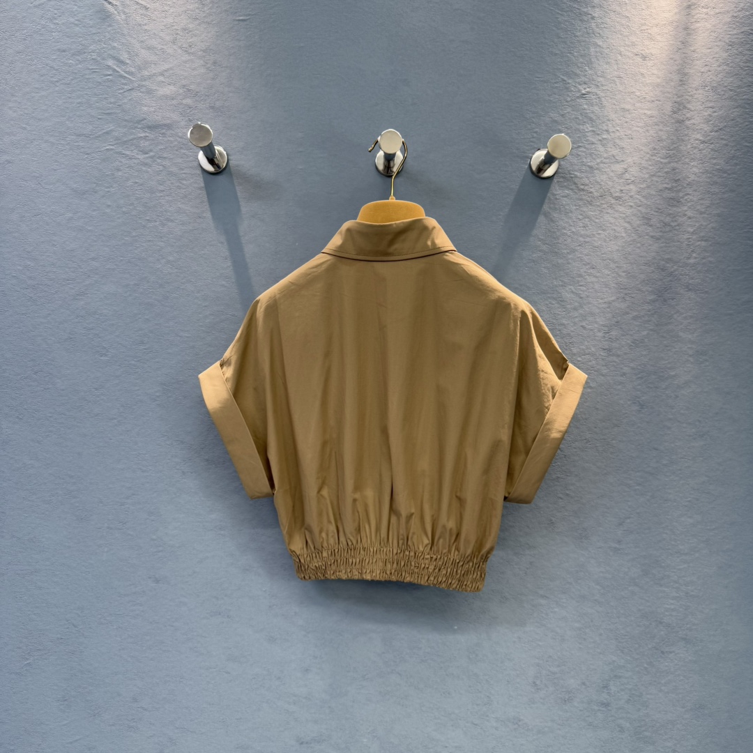 M style Short-sleeved shirt and shorts set