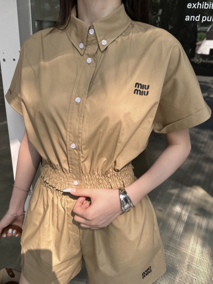 M style Short-sleeved shirt and shorts set