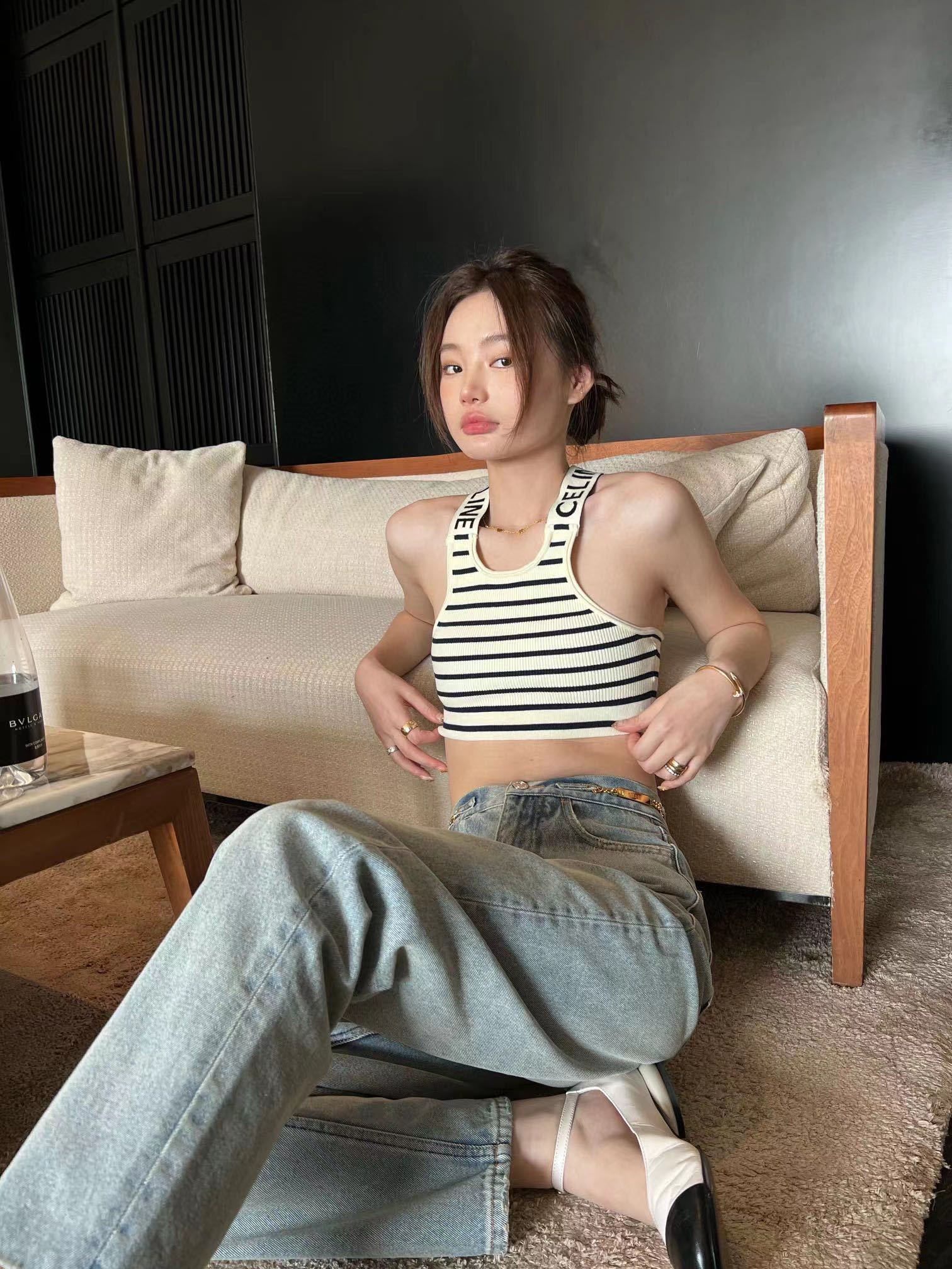 C style Striped cross vest