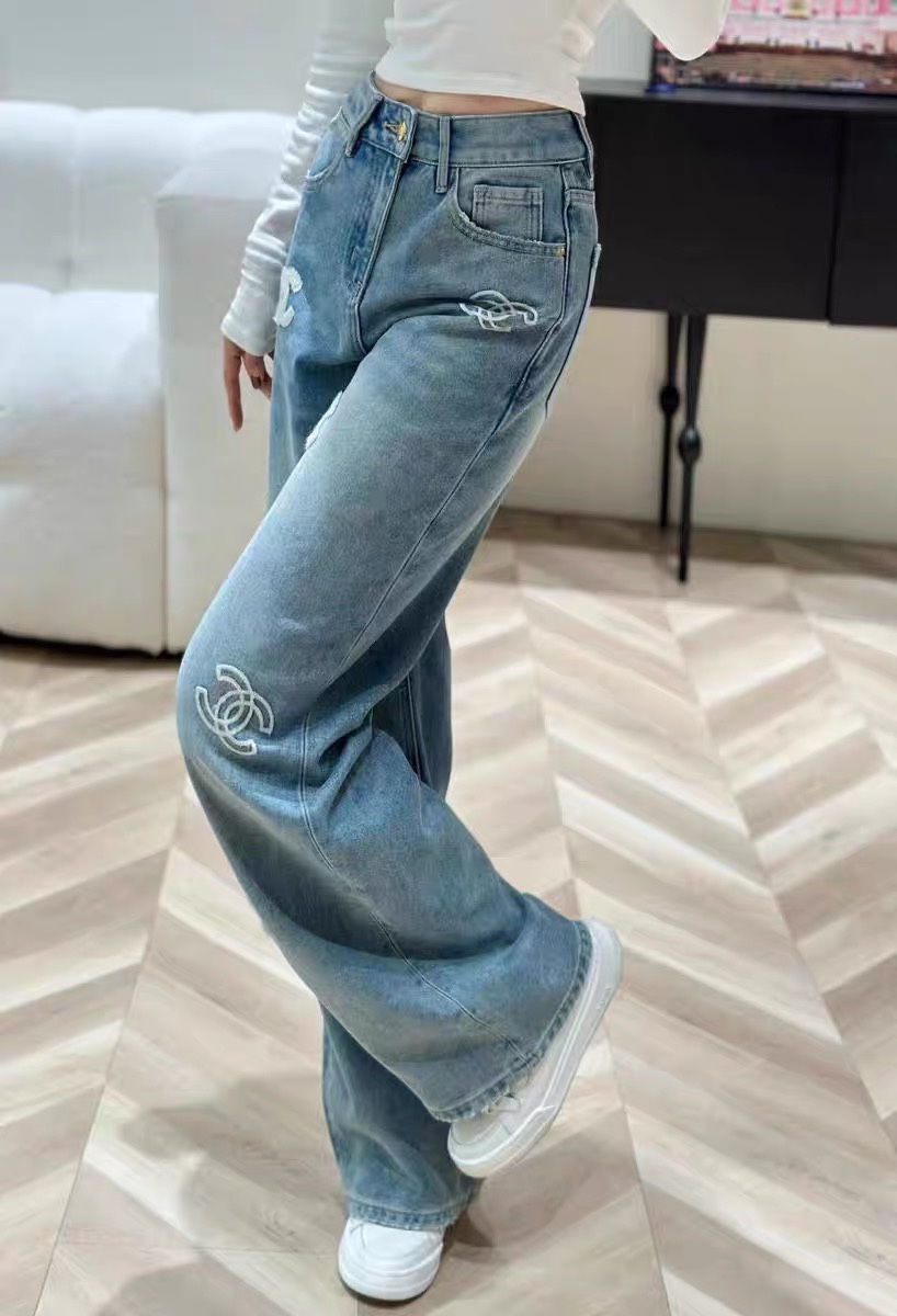 C style Double C logo casual jeans