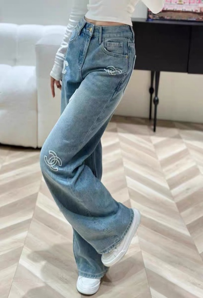 C style Double C logo casual jeans