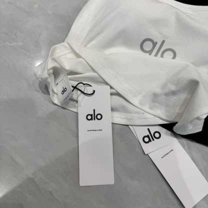 A style Small camisole bottoming