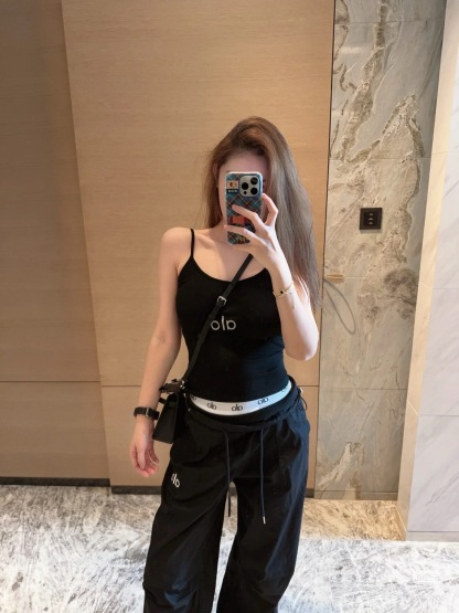 A style Small camisole bottoming