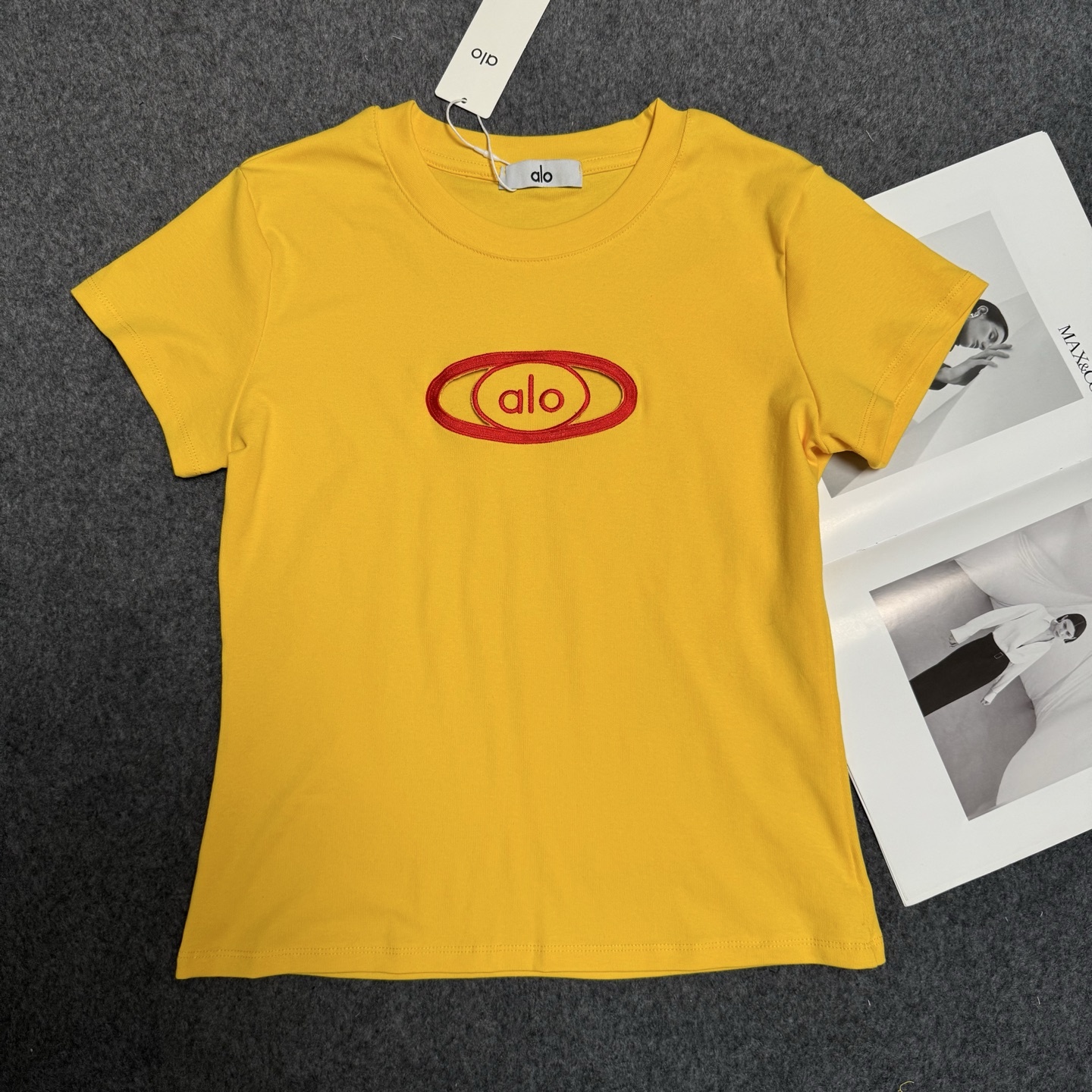 A style Embroidered Letters Hollow Waist Short Sleeve T-shirt