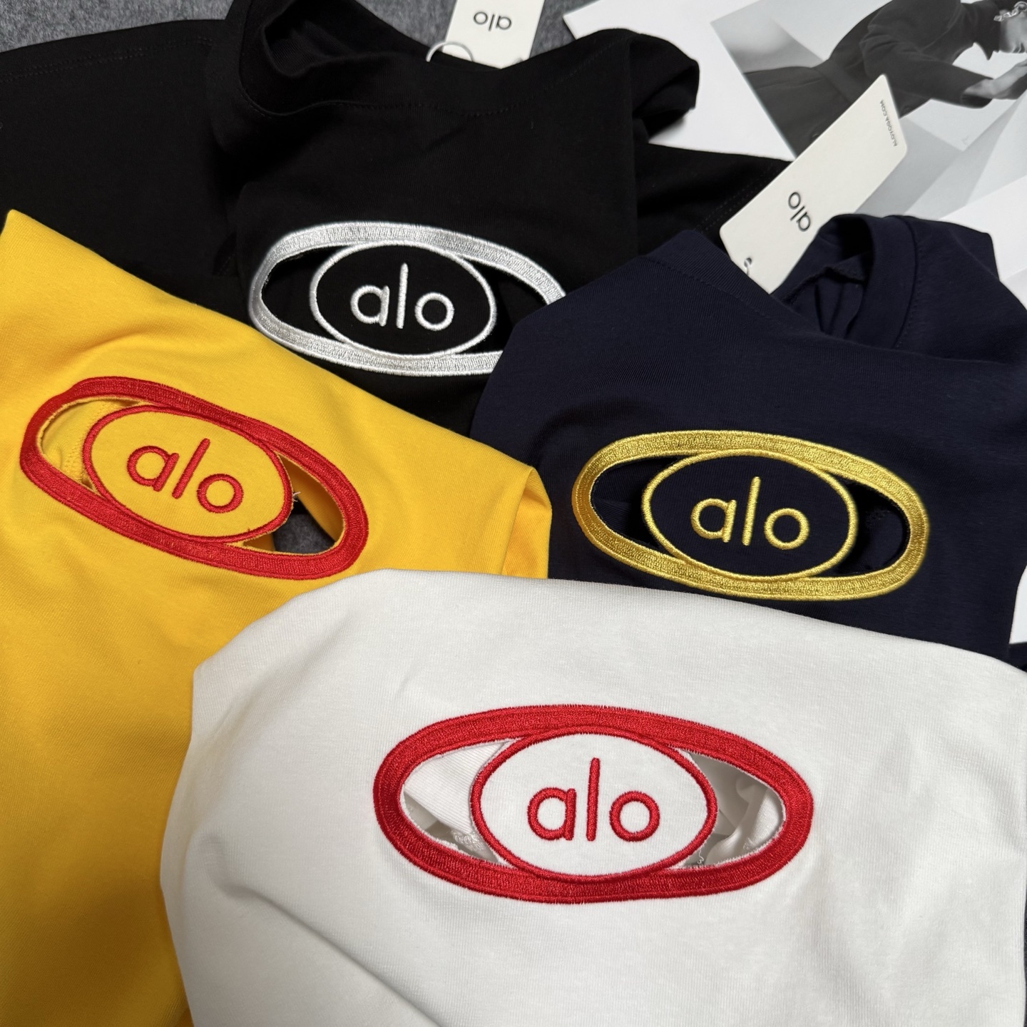 A style Embroidered Letters Hollow Waist Short Sleeve T-shirt