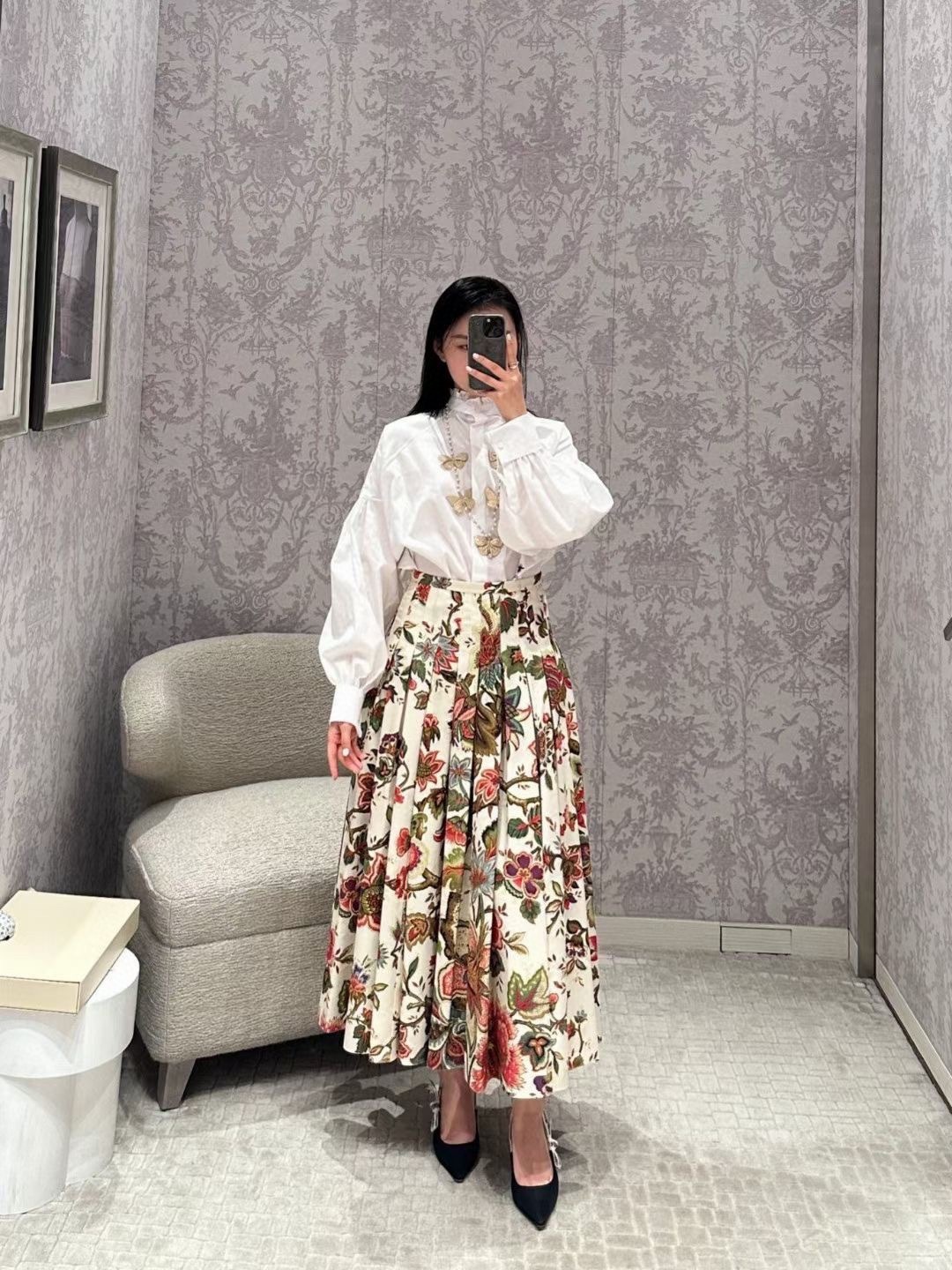 D style Ruffled Stand Collar Long Sleeve Shirt