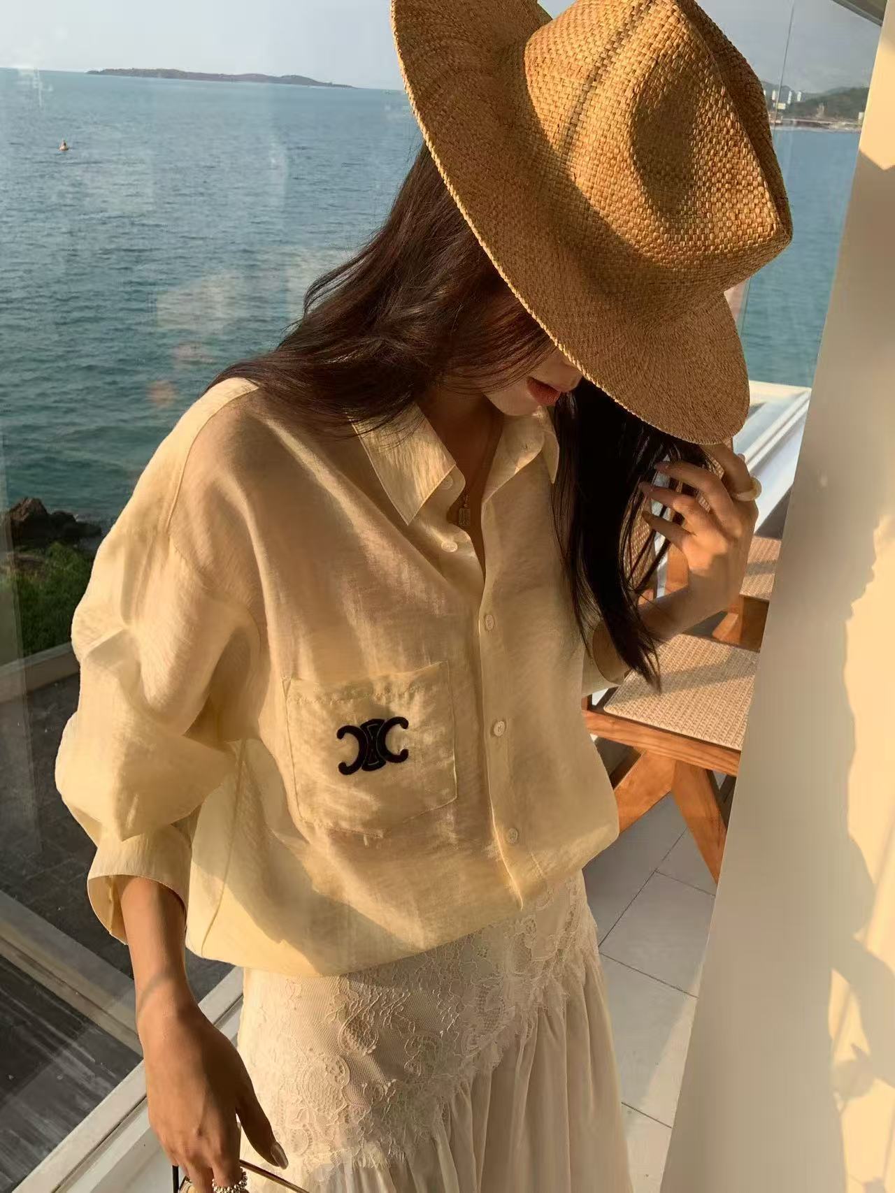 C style Embroidered sun protection shirt