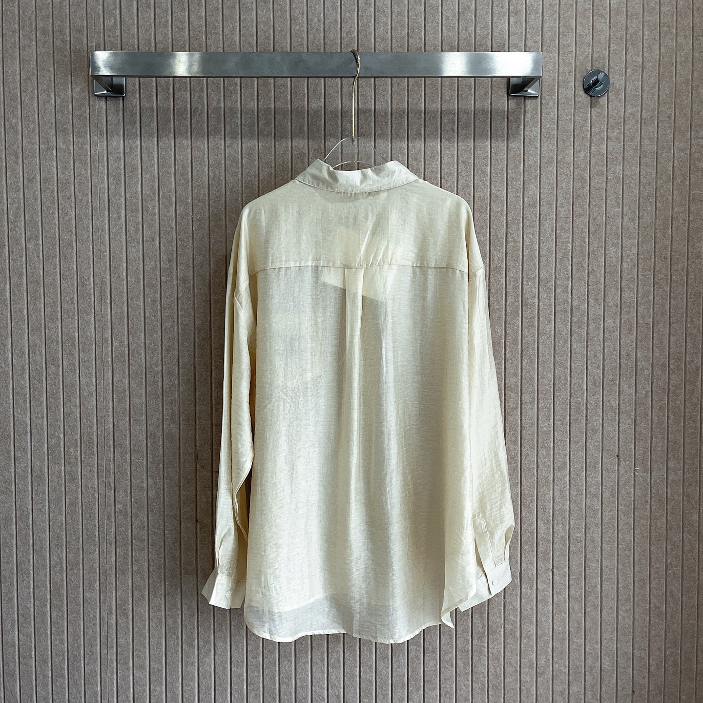 C style Embroidered sun protection shirt