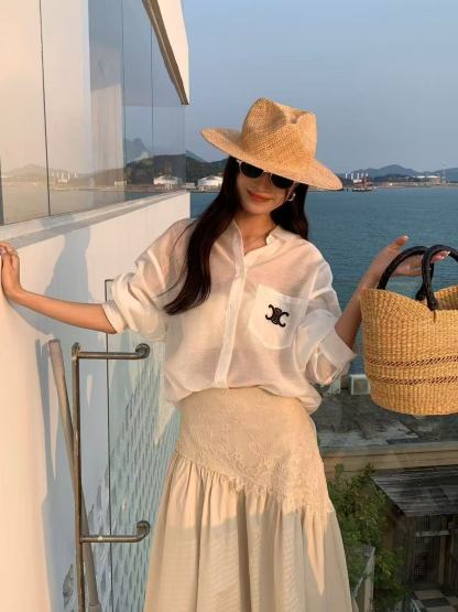 C style Embroidered sun protection shirt