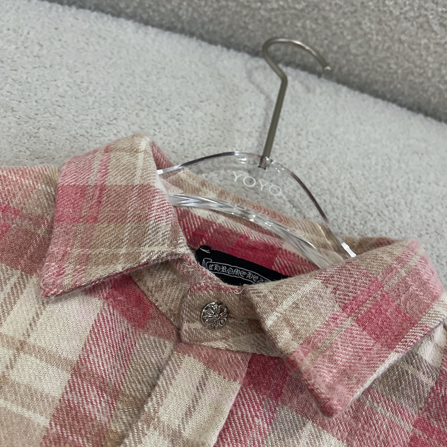 C style Brushed Cross Leather Label Shirt