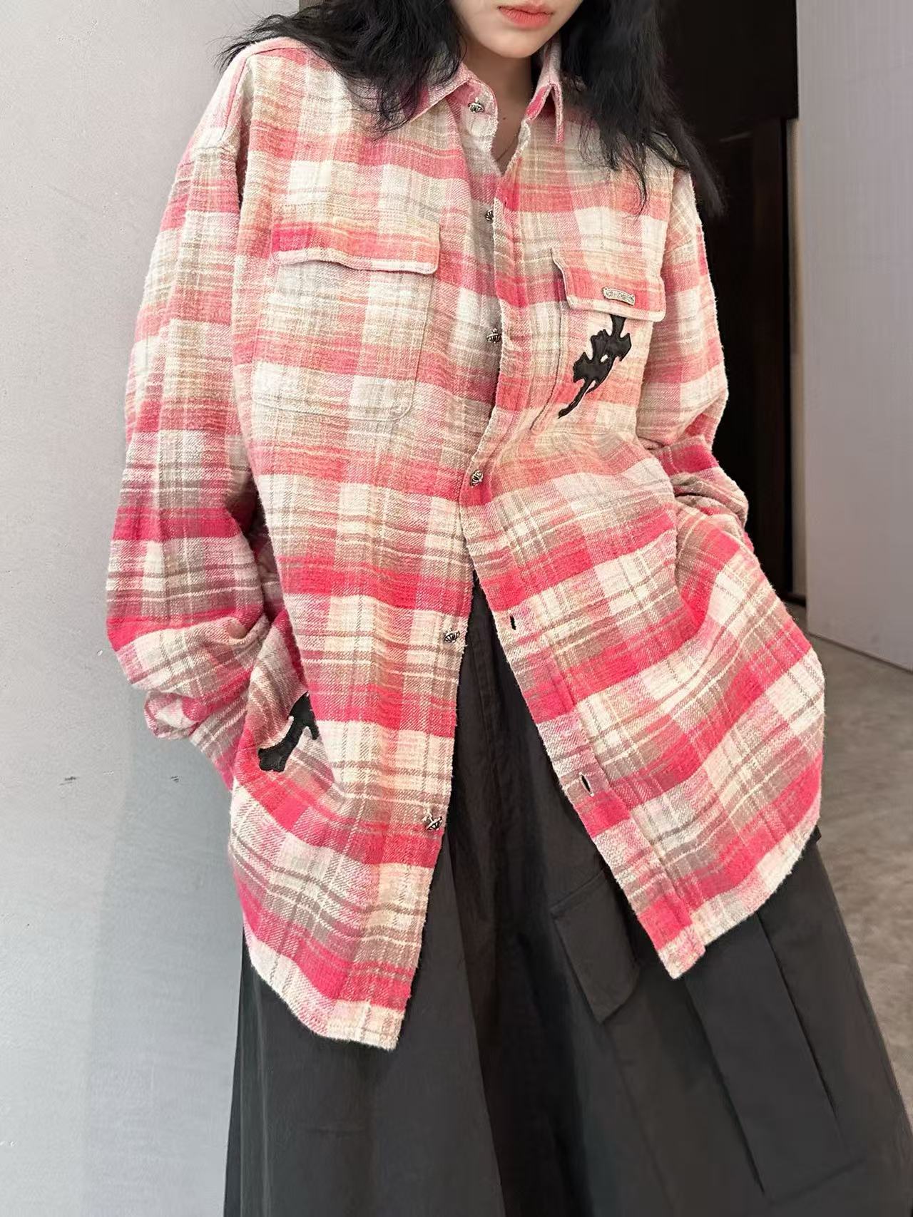 C style Brushed Cross Leather Label Shirt