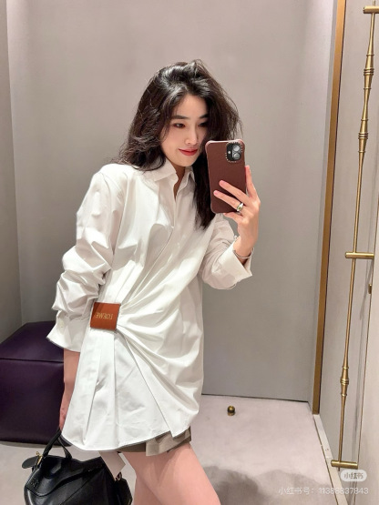 L style Irregular leather patch long-sleeved shirt