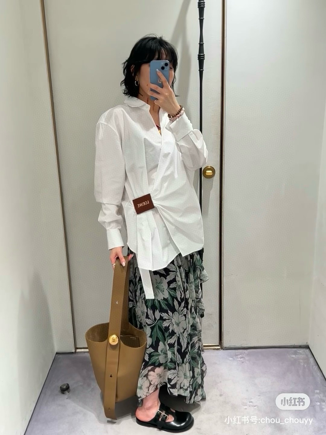 L style Irregular leather patch long-sleeved shirt