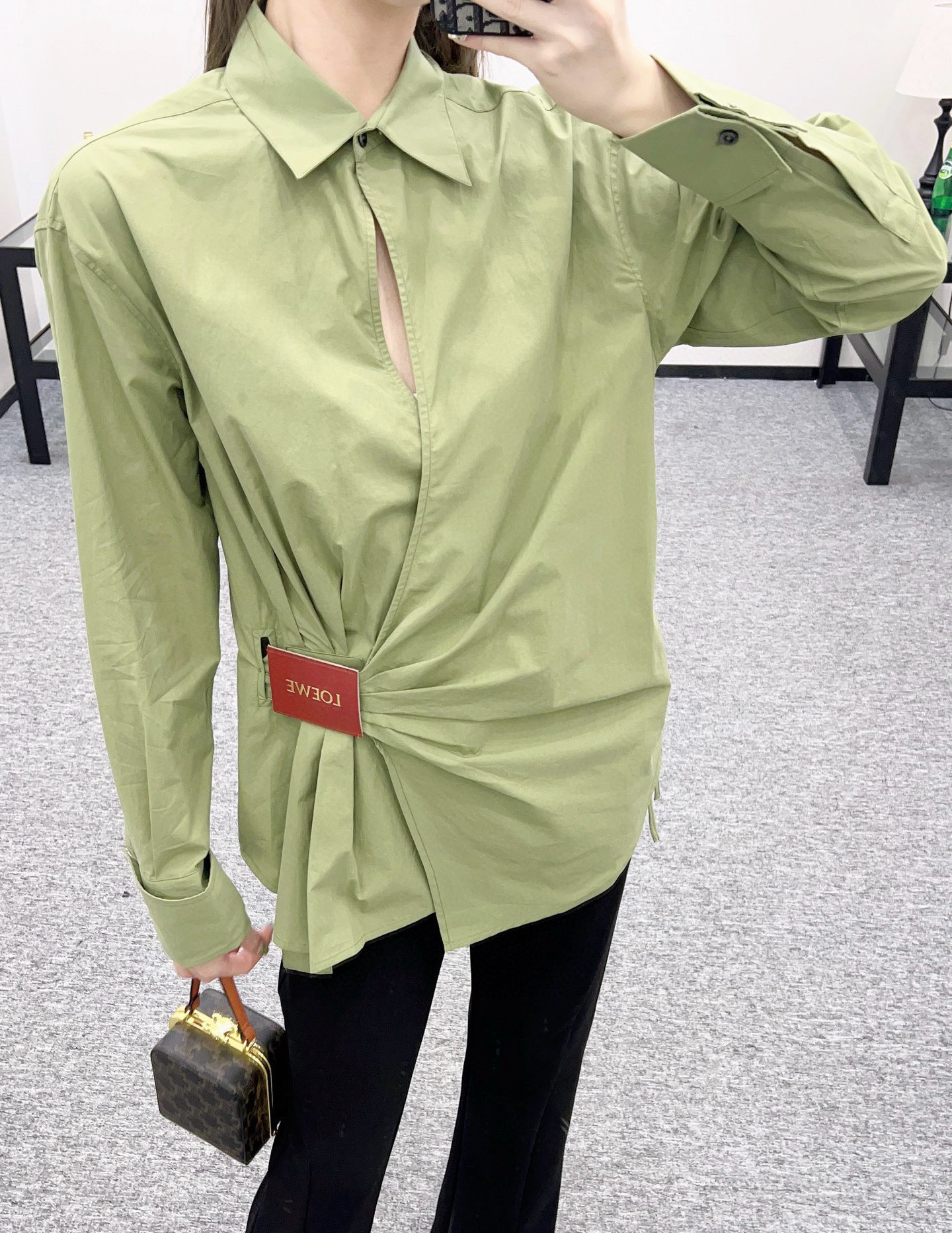 L style Irregular leather patch long-sleeved shirt