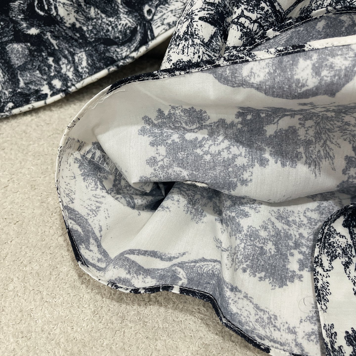 D style Reactive Print Knot Shirt