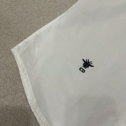 D style Short-sleeved pearl button shirt