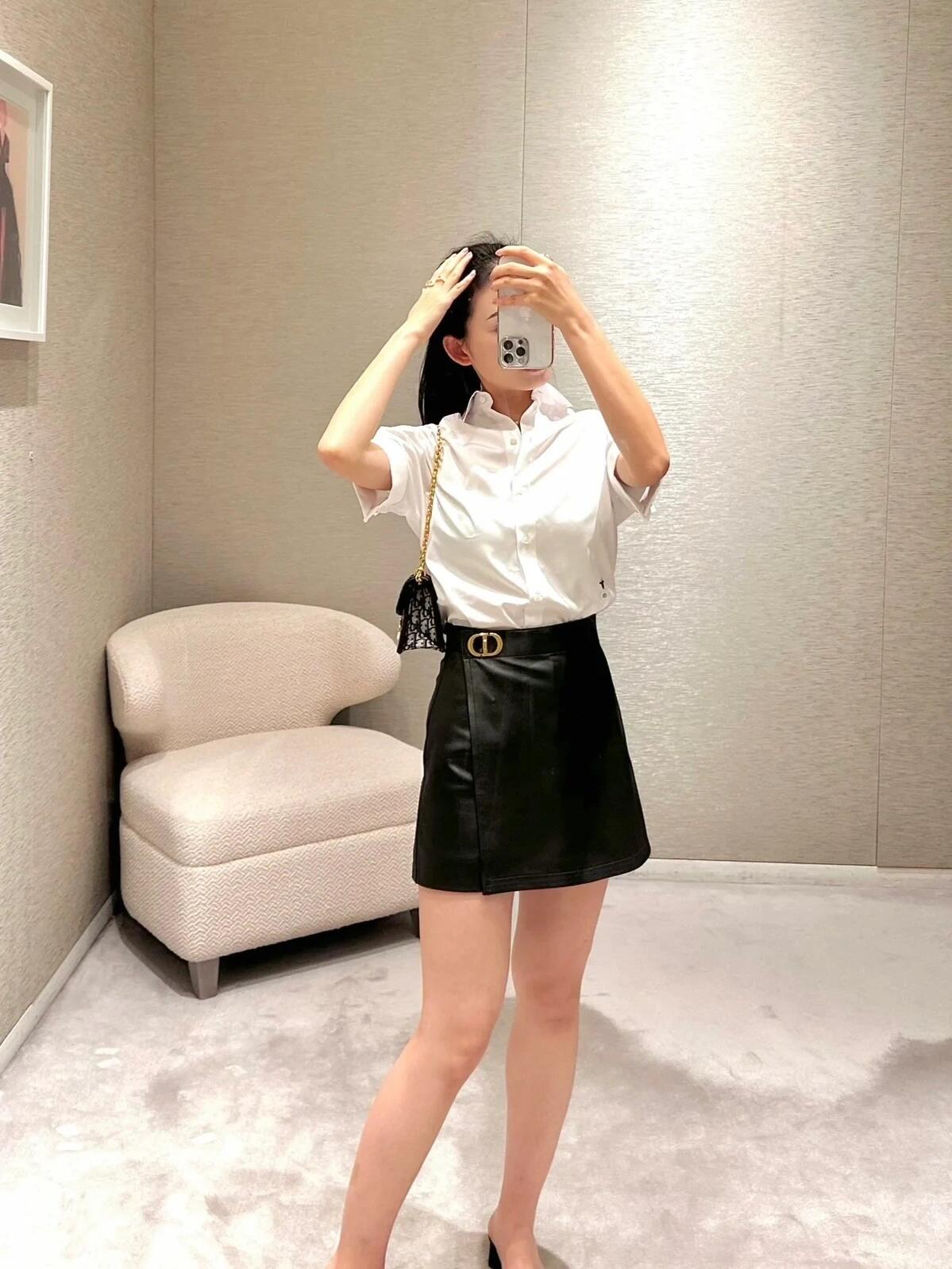 D style Short-sleeved pearl button shirt