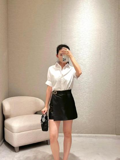 D style Short-sleeved pearl button shirt