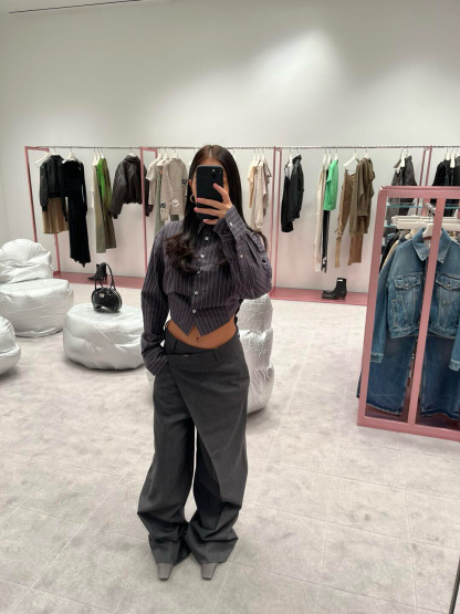 C style Vertical striped loose cropped long-sleeved shirt