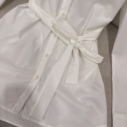 L style Shoulder embroidery tie dress