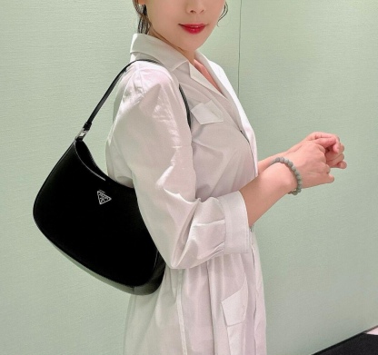 P style Minimalist white dress