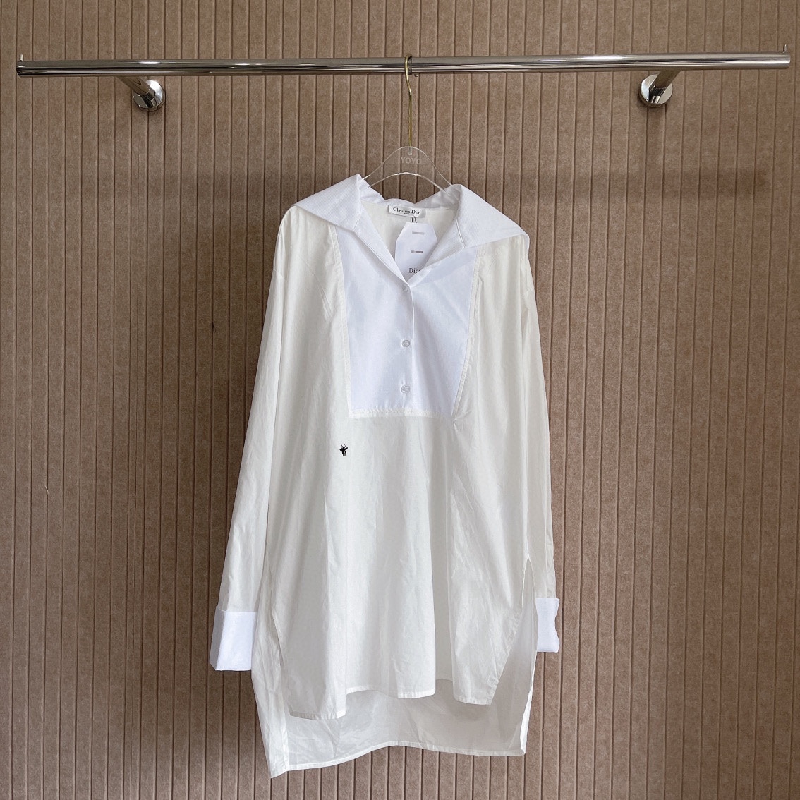 D style Minimalist white long-sleeved shirt dress