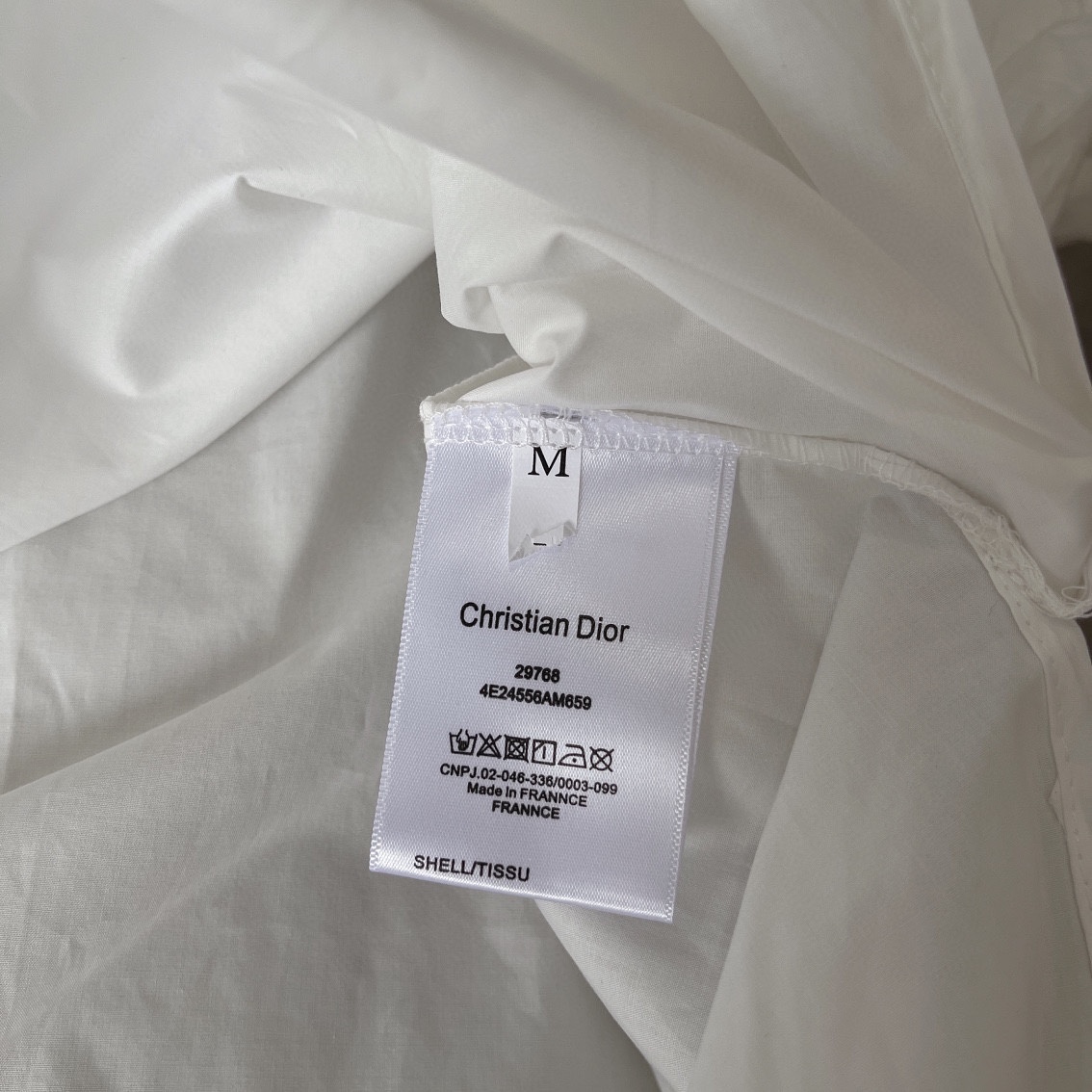 D style Minimalist white long-sleeved shirt dress