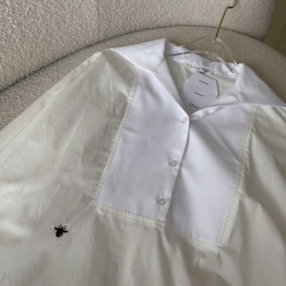 D style Minimalist white long-sleeved shirt dress