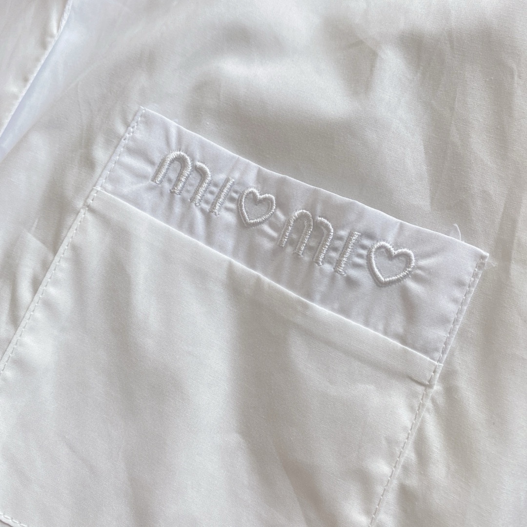 M style Embroidered Lettering Pocket Cotton Poplin Long Sleeve Shirt