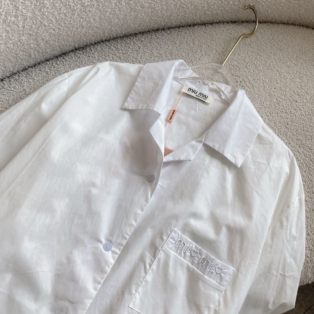 M style Embroidered Lettering Pocket Cotton Poplin Long Sleeve Shirt