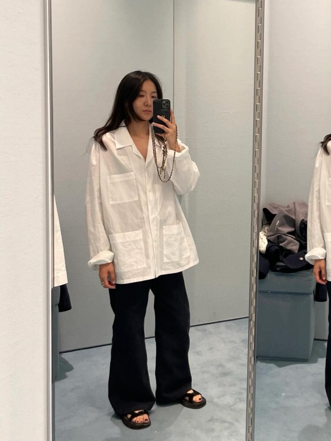 M style Embroidered Lettering Pocket Cotton Poplin Long Sleeve Shirt