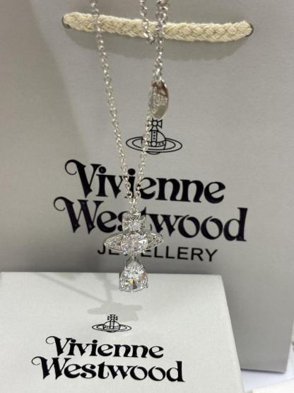 V W style necklace