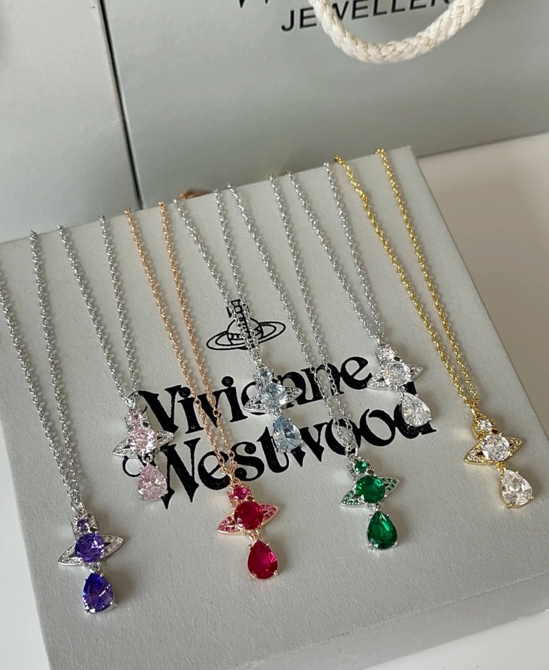 V W style necklace