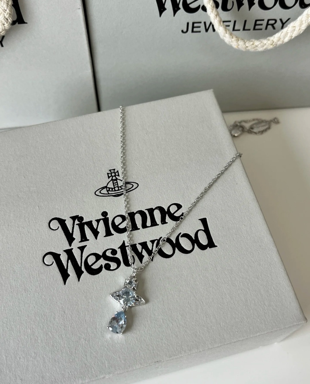 V W style necklace