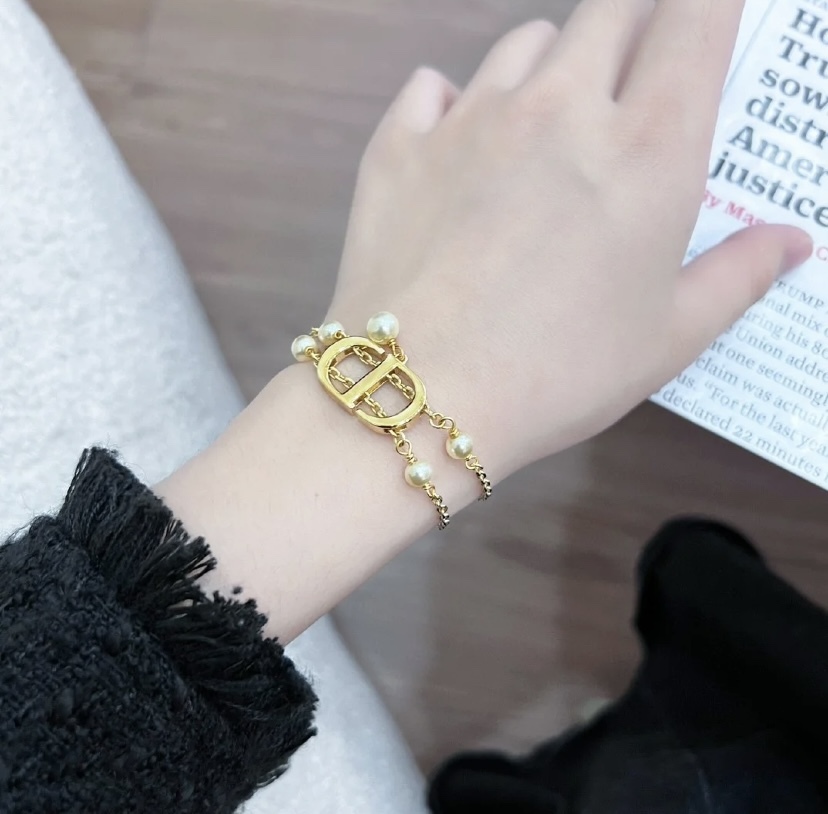 D style Bracelet