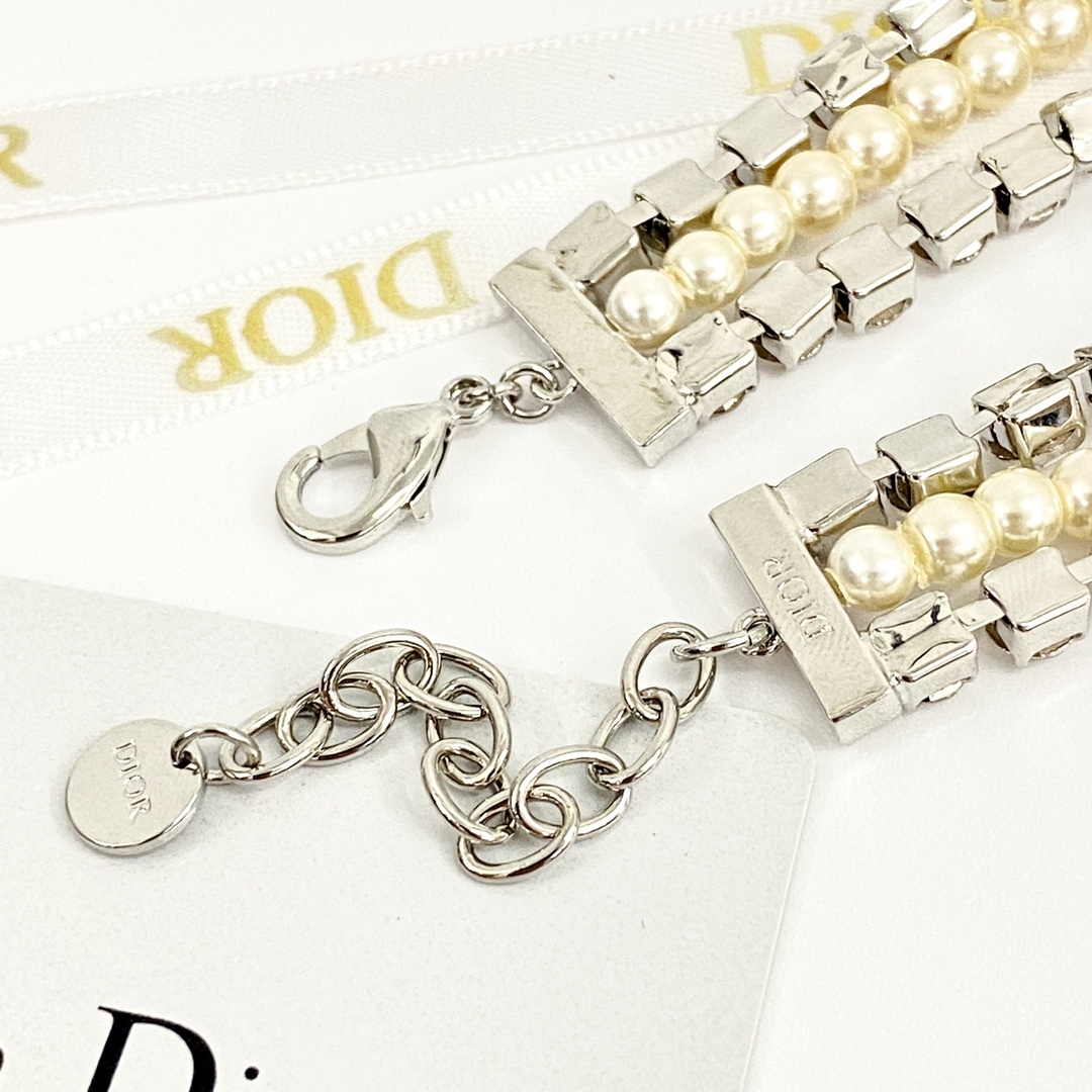 D style Bracelet